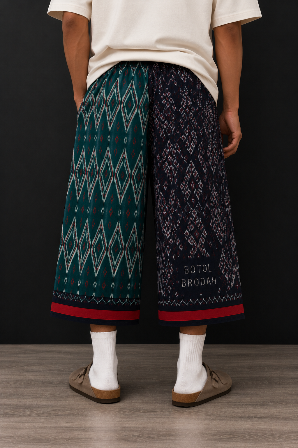 Macawiis Shorts